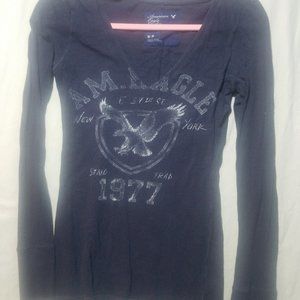 American eagle blue long sleeve